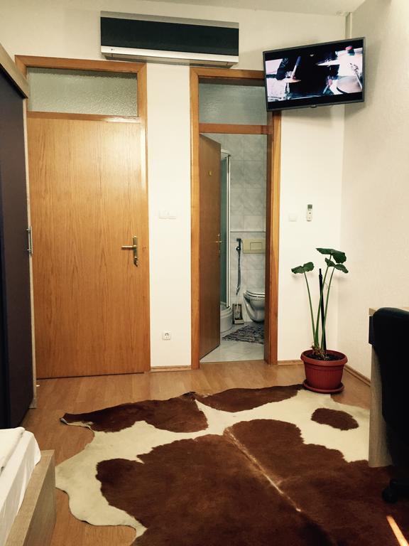 City Bridge Guest House Bihać Kültér fotó