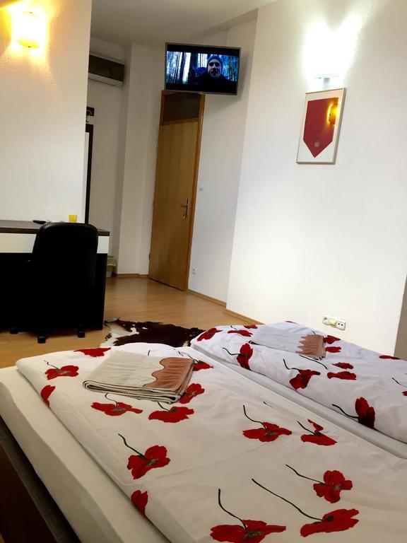 City Bridge Guest House Bihać Kültér fotó